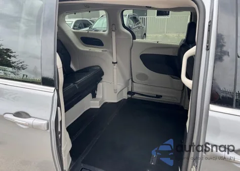 2019 Chrysler Pacifica Limited из США, поврежденный, VIN 2C4RC1GG9KR643706